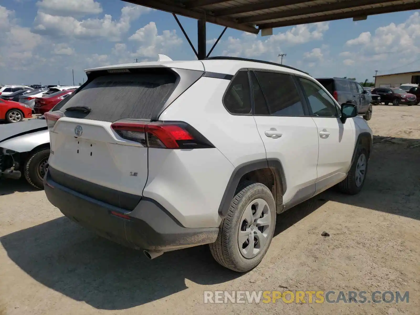 4 Photograph of a damaged car 2T3H1RFV2KC025733 TOYOTA RAV4 2019