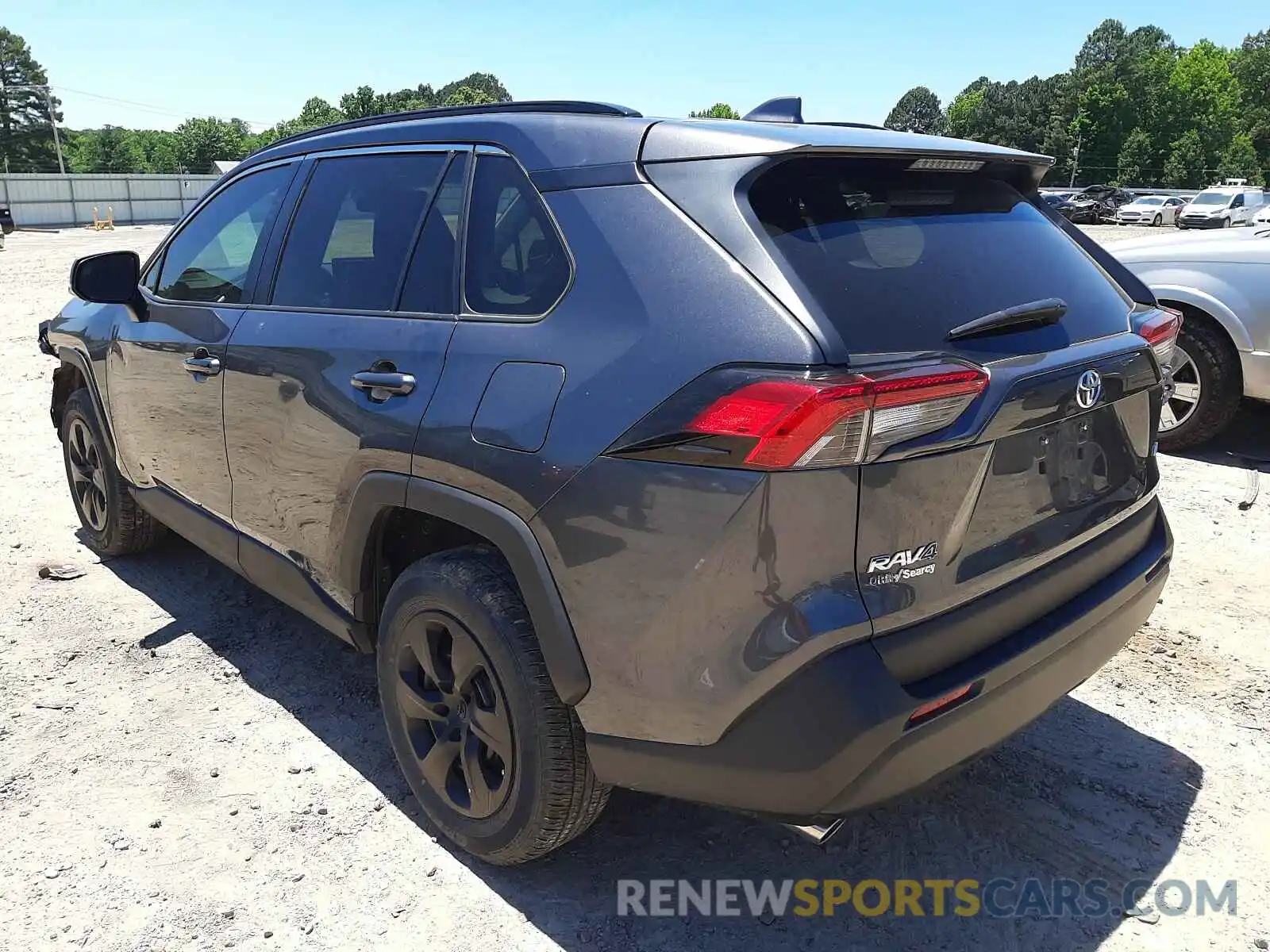 3 Photograph of a damaged car 2T3H1RFV2KC027255 TOYOTA RAV4 2019