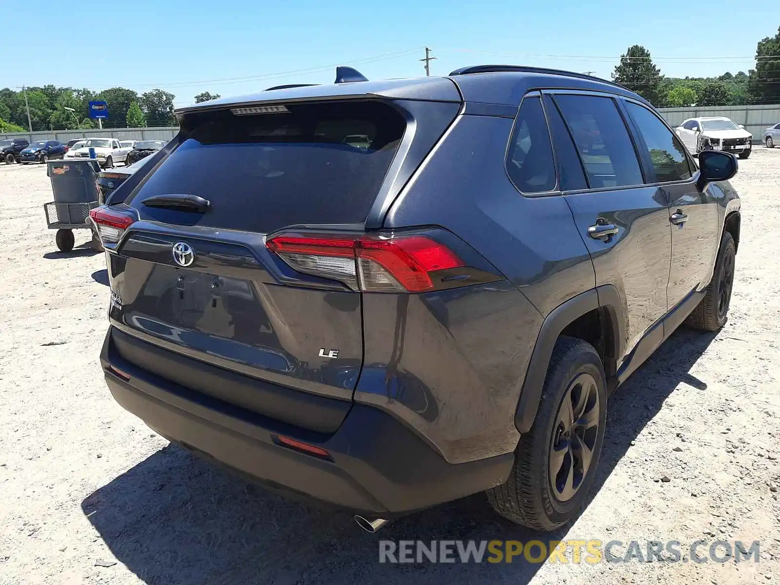 4 Photograph of a damaged car 2T3H1RFV2KC027255 TOYOTA RAV4 2019