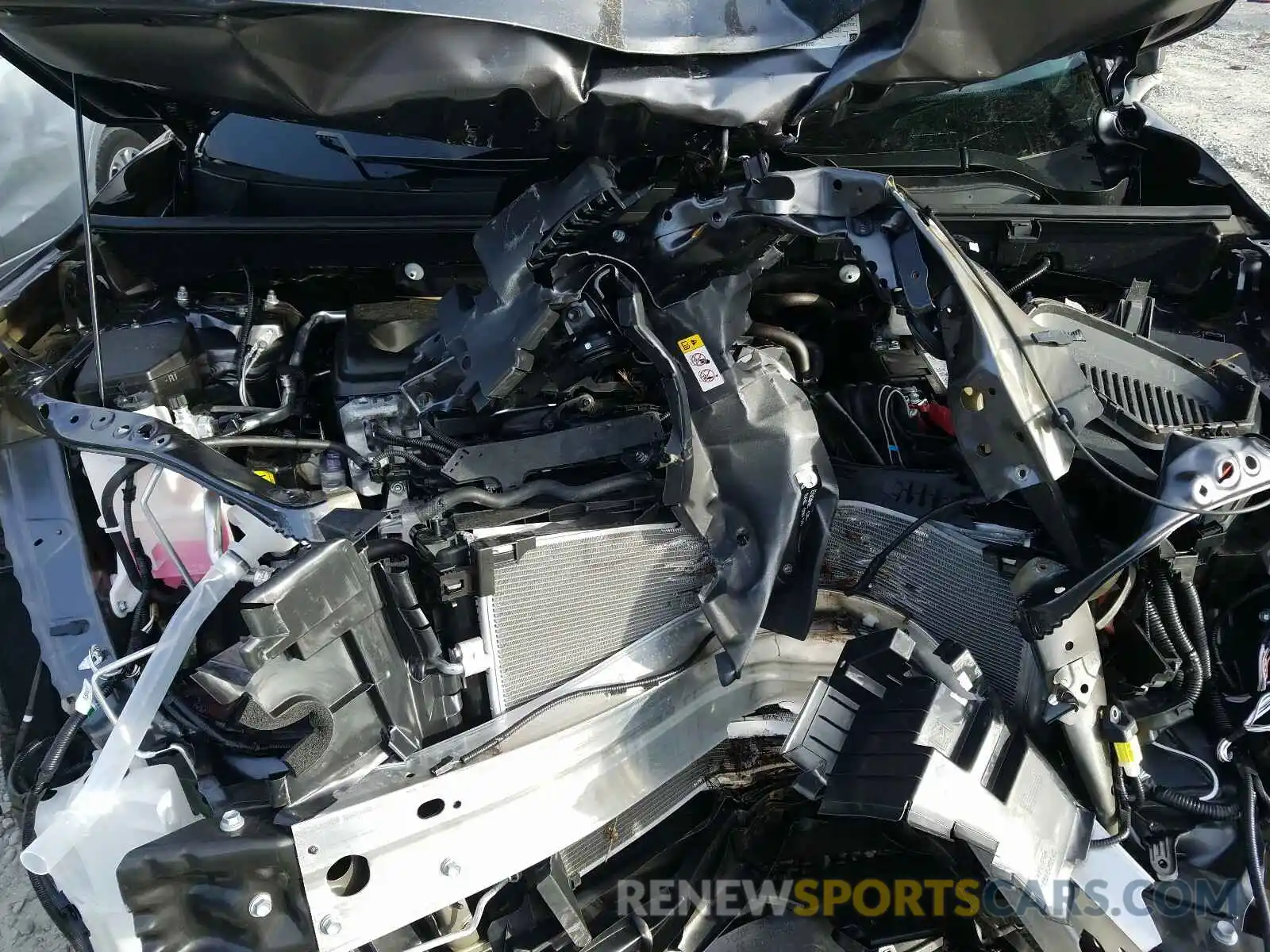 7 Photograph of a damaged car 2T3H1RFV2KC029121 TOYOTA RAV4 2019