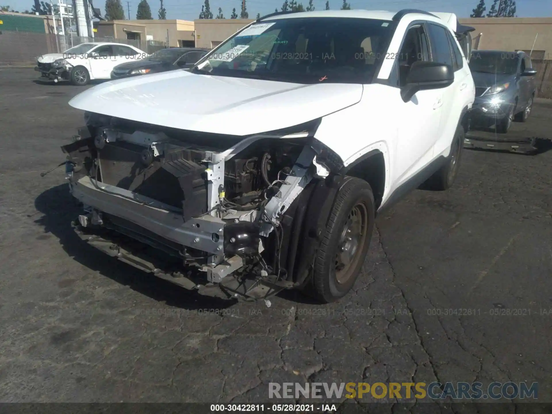 2 Photograph of a damaged car 2T3H1RFV2KC030432 TOYOTA RAV4 2019