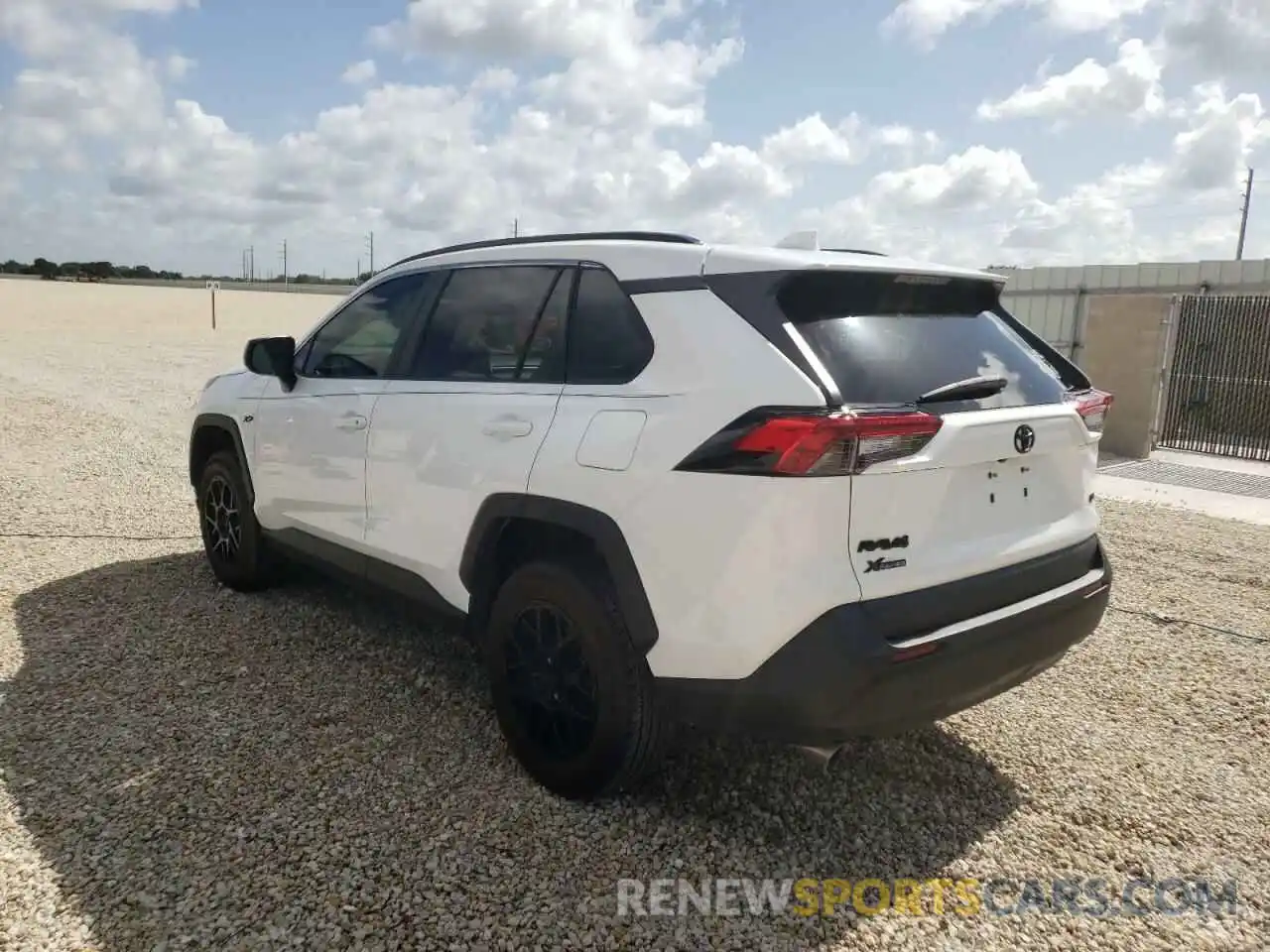 3 Photograph of a damaged car 2T3H1RFV2KC030933 TOYOTA RAV4 2019