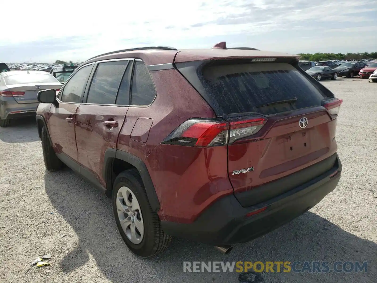 3 Photograph of a damaged car 2T3H1RFV2KW002807 TOYOTA RAV4 2019