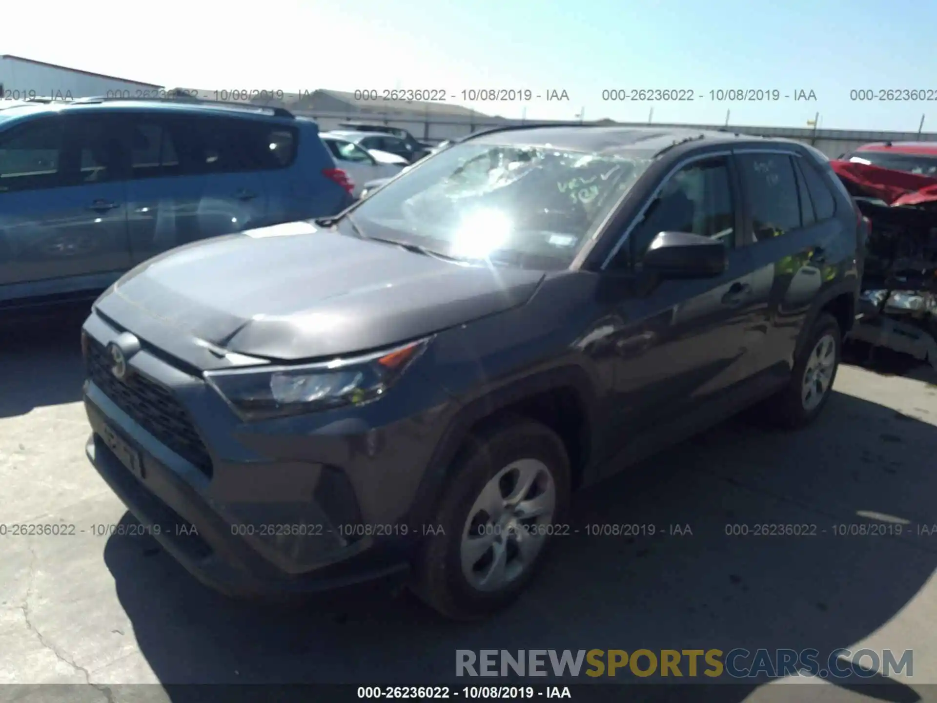 2 Фотография поврежденного автомобиля 2T3H1RFV2KW003648 TOYOTA RAV4 2019