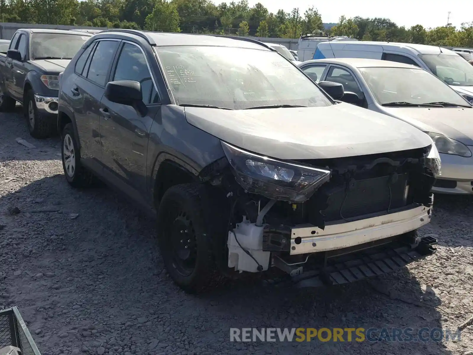 1 Photograph of a damaged car 2T3H1RFV2KW004556 TOYOTA RAV4 2019