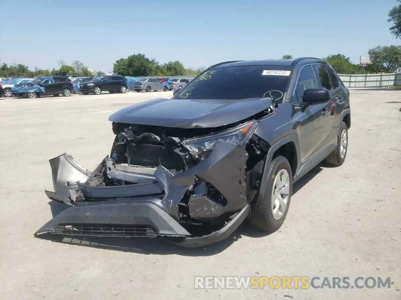 2 Photograph of a damaged car 2T3H1RFV2KW005531 TOYOTA RAV4 2019