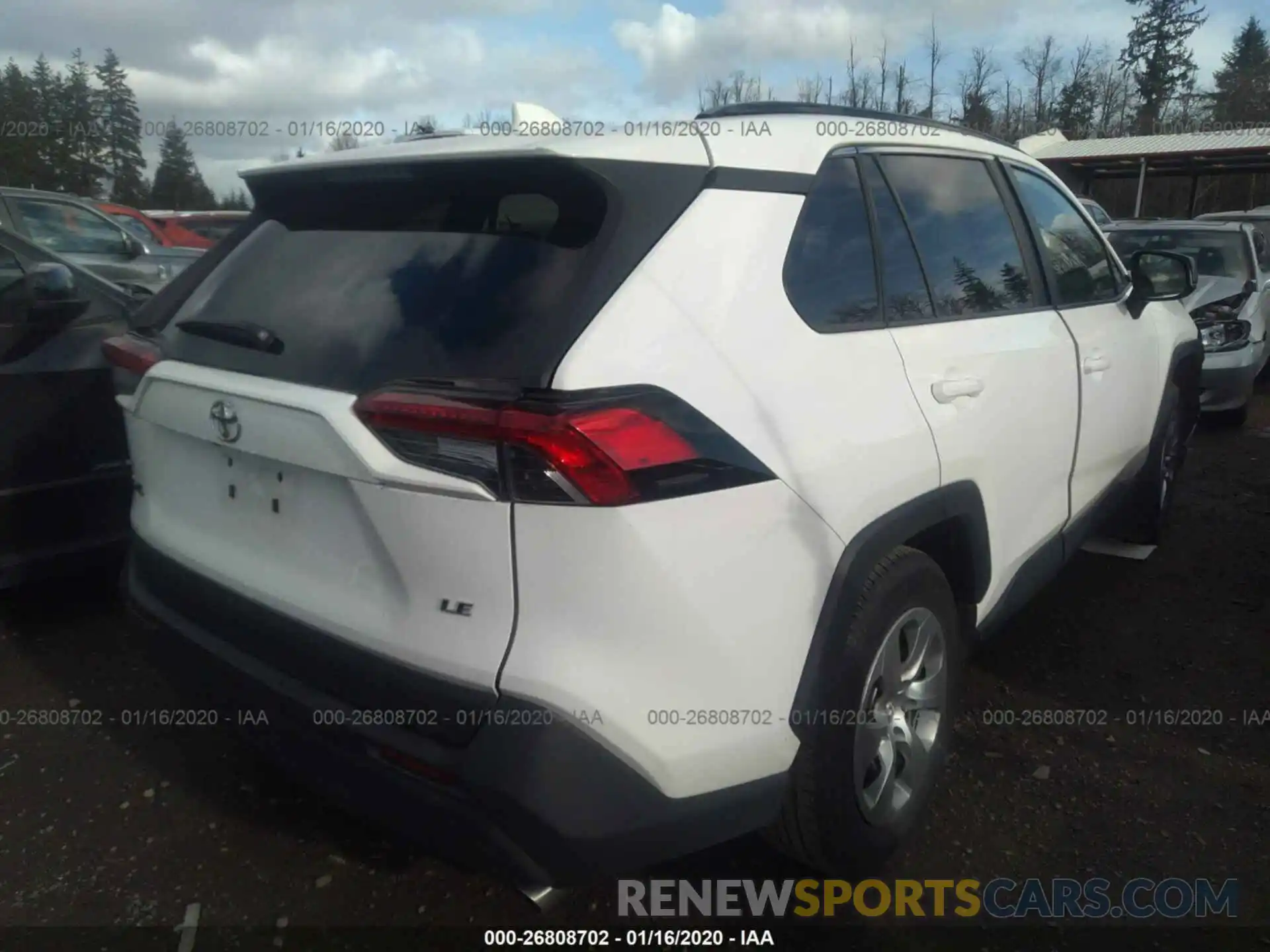 4 Фотография поврежденного автомобиля 2T3H1RFV2KW008171 TOYOTA RAV4 2019