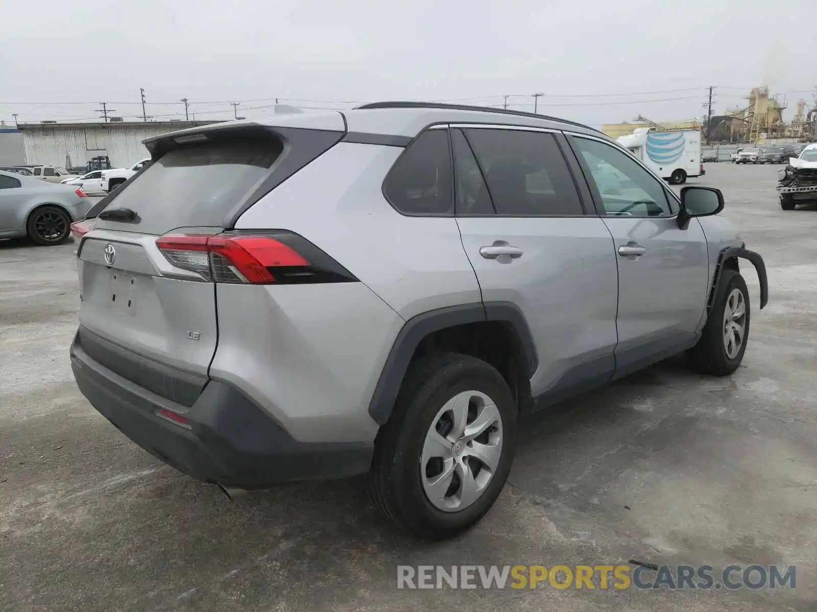 4 Фотография поврежденного автомобиля 2T3H1RFV2KW021616 TOYOTA RAV4 2019