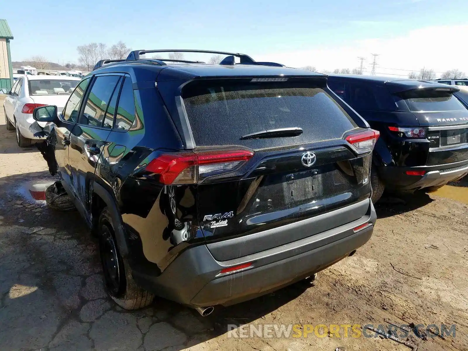 3 Фотография поврежденного автомобиля 2T3H1RFV2KW033782 TOYOTA RAV4 2019