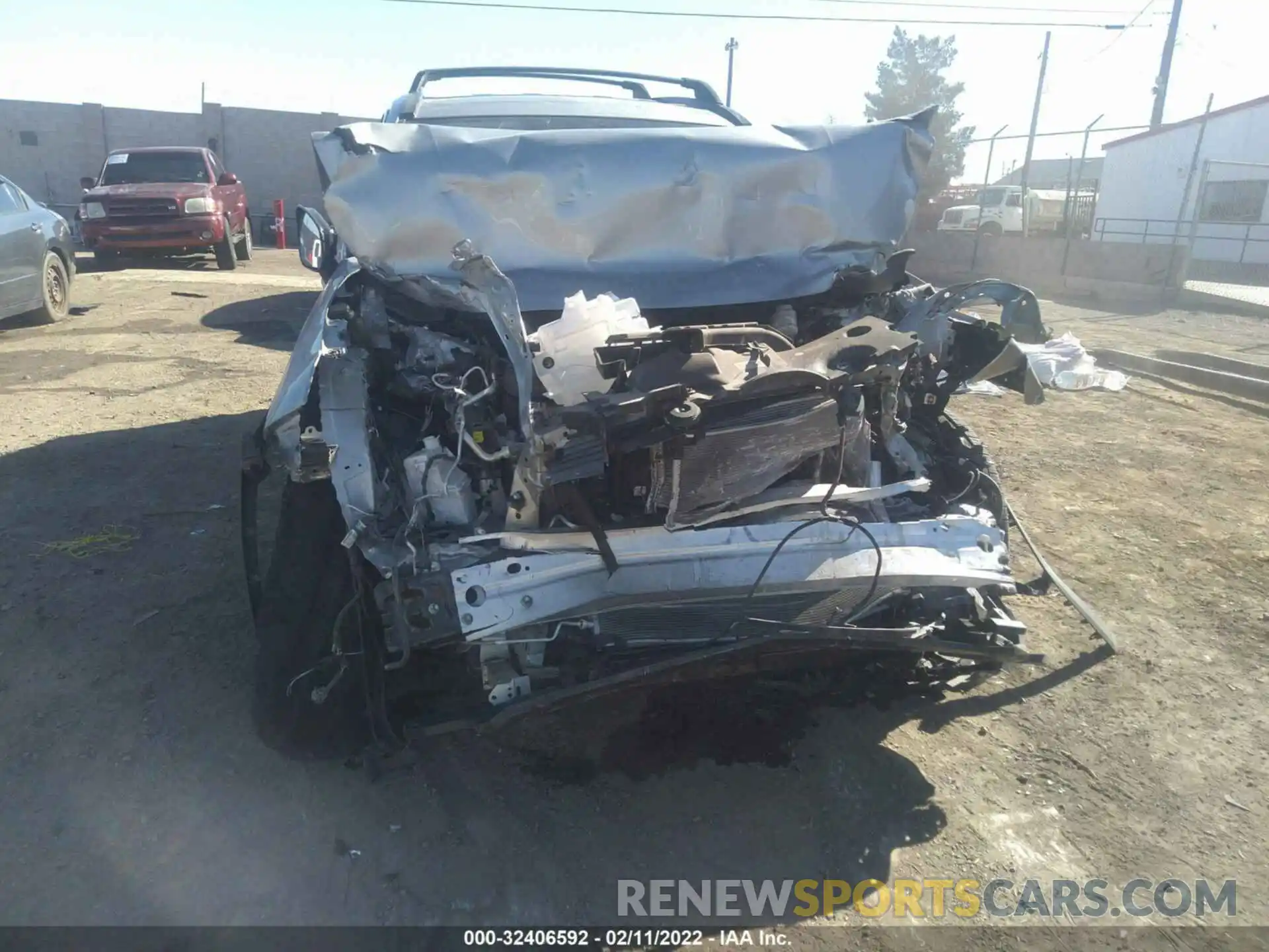 6 Photograph of a damaged car 2T3H1RFV2KW034107 TOYOTA RAV4 2019