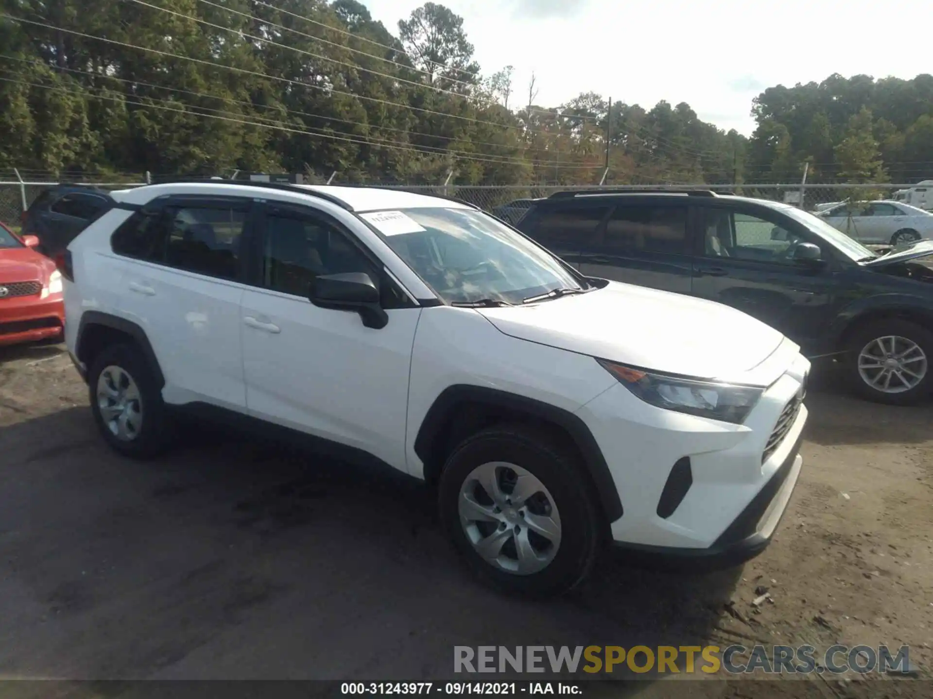 1 Photograph of a damaged car 2T3H1RFV2KW034690 TOYOTA RAV4 2019