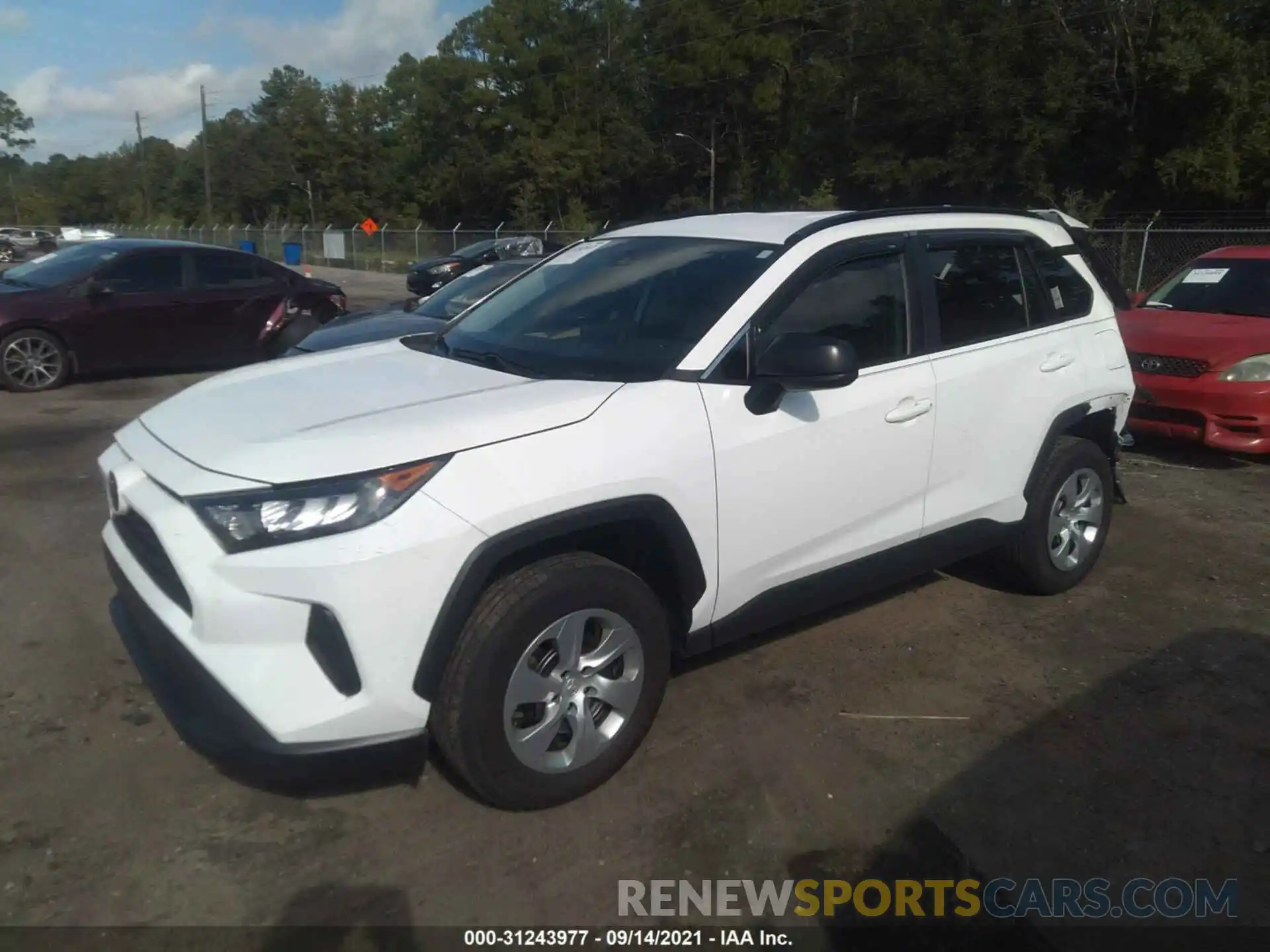 2 Photograph of a damaged car 2T3H1RFV2KW034690 TOYOTA RAV4 2019