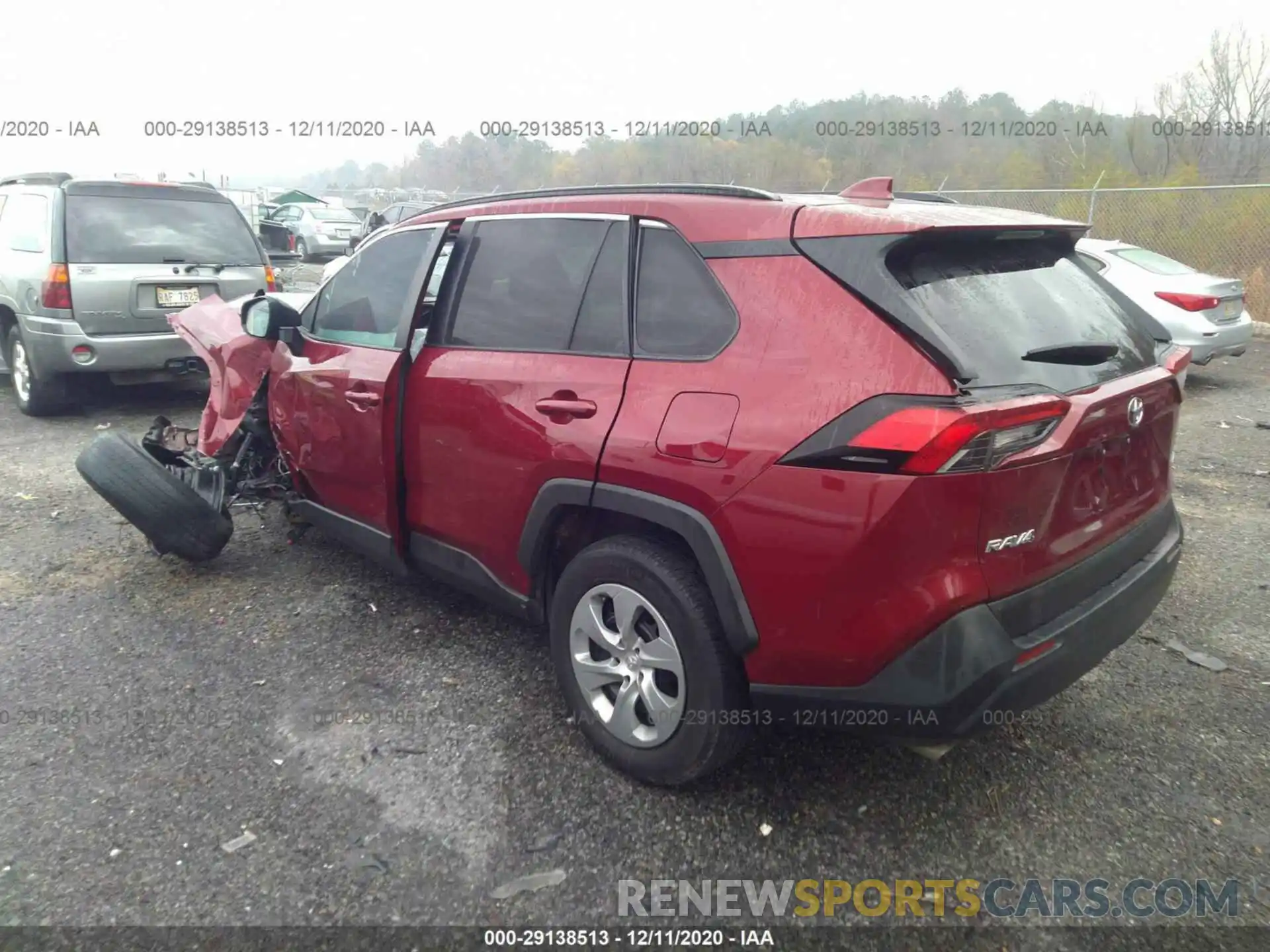 3 Photograph of a damaged car 2T3H1RFV2KW036066 TOYOTA RAV4 2019