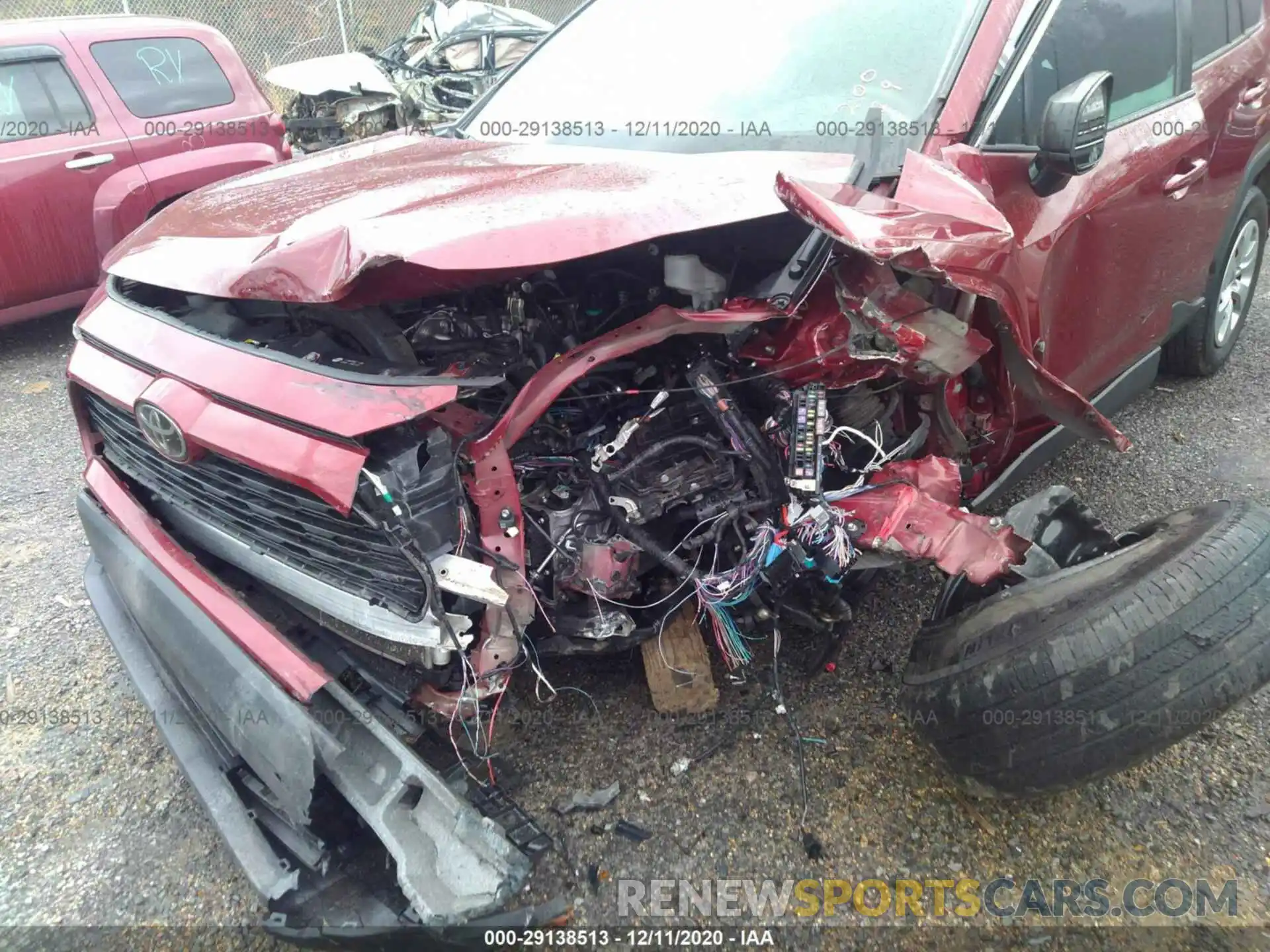 6 Photograph of a damaged car 2T3H1RFV2KW036066 TOYOTA RAV4 2019