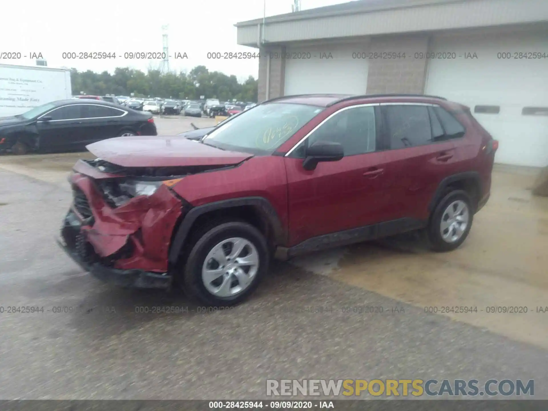 2 Photograph of a damaged car 2T3H1RFV2KW036276 TOYOTA RAV4 2019