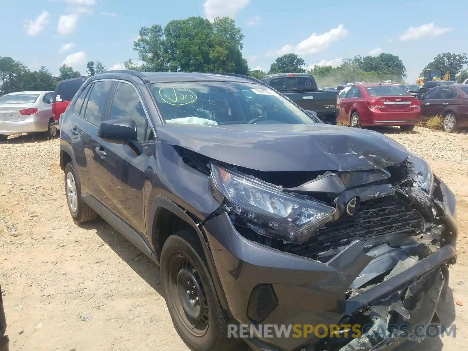 1 Photograph of a damaged car 2T3H1RFV2KW036892 TOYOTA RAV4 2019