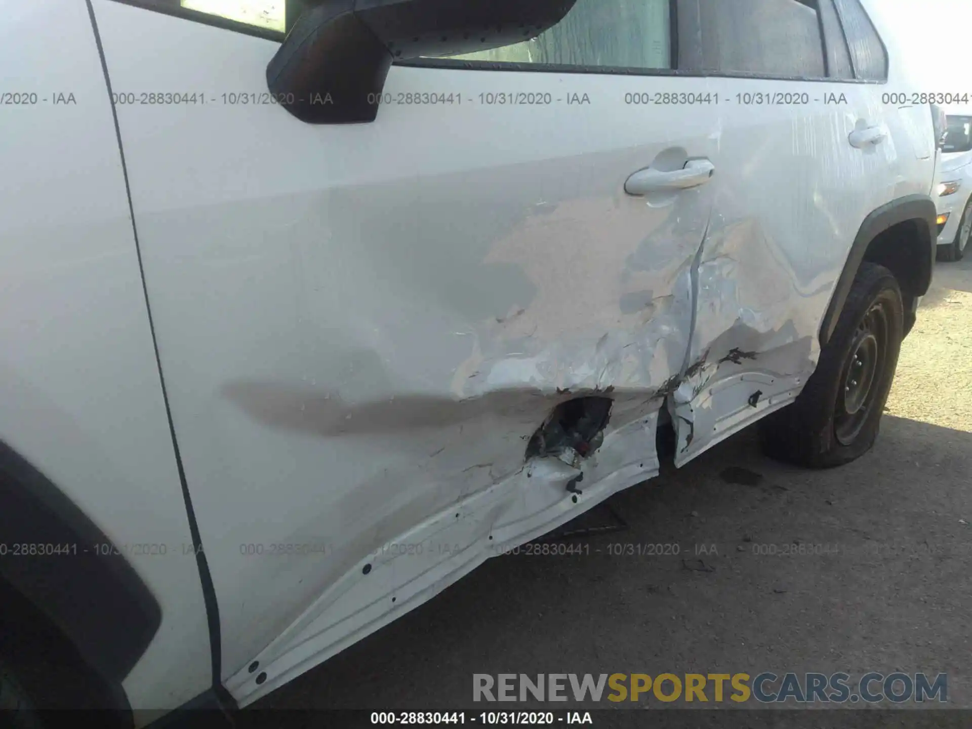 6 Photograph of a damaged car 2T3H1RFV2KW037282 TOYOTA RAV4 2019