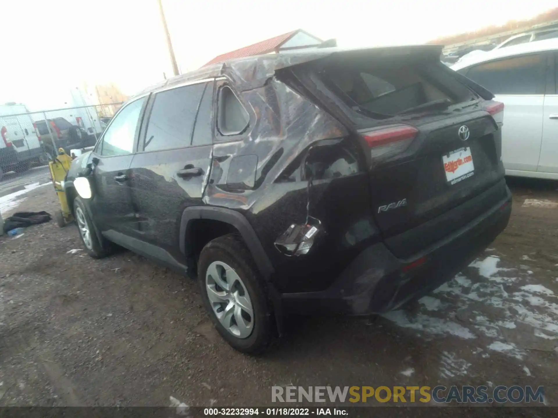 3 Photograph of a damaged car 2T3H1RFV2KW038044 TOYOTA RAV4 2019