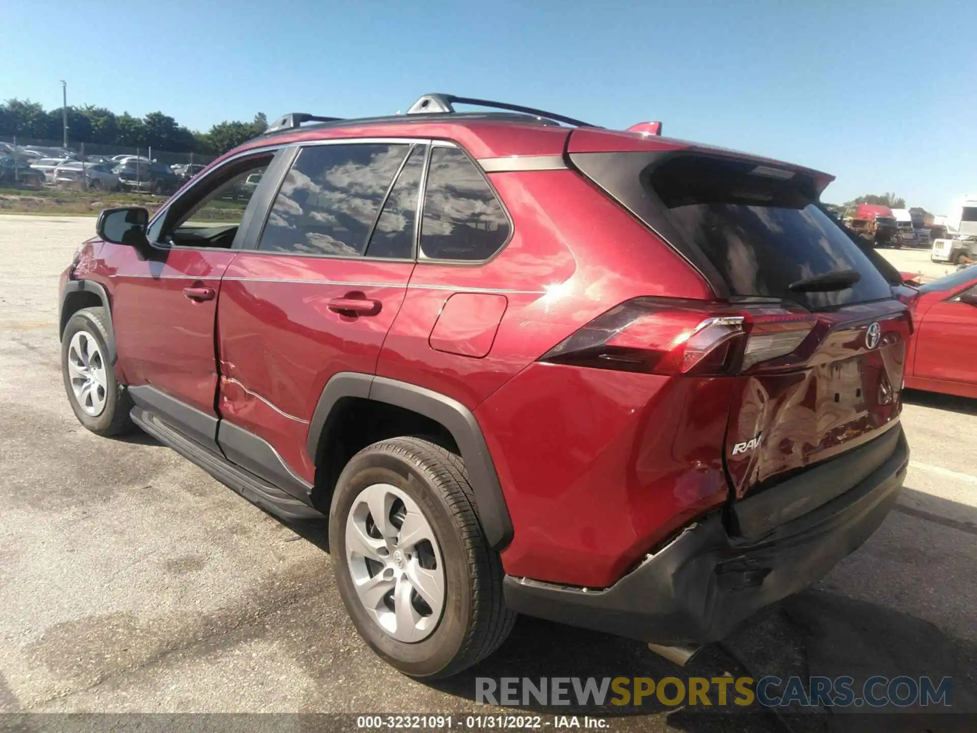 3 Фотография поврежденного автомобиля 2T3H1RFV2KW039503 TOYOTA RAV4 2019