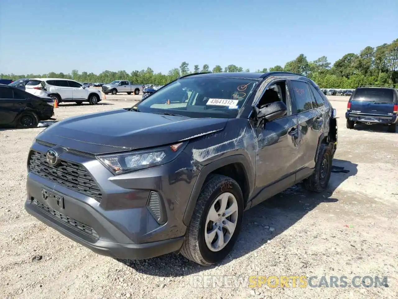 2 Фотография поврежденного автомобиля 2T3H1RFV2KW042255 TOYOTA RAV4 2019