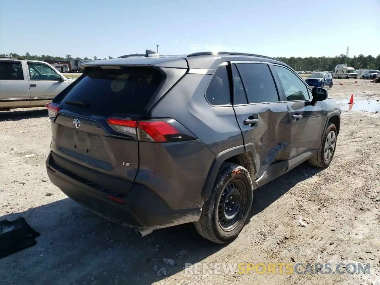 4 Фотография поврежденного автомобиля 2T3H1RFV2KW042255 TOYOTA RAV4 2019