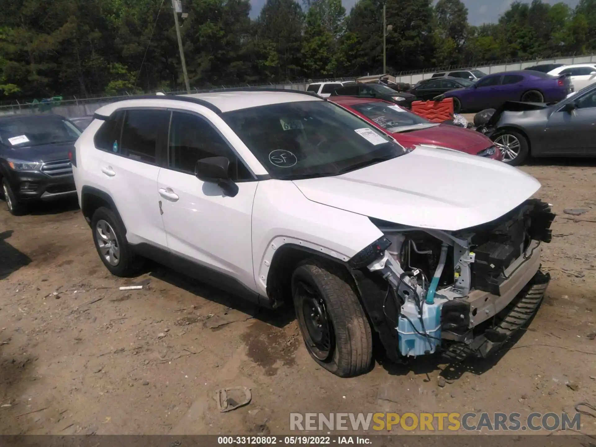 1 Photograph of a damaged car 2T3H1RFV2KW045057 TOYOTA RAV4 2019