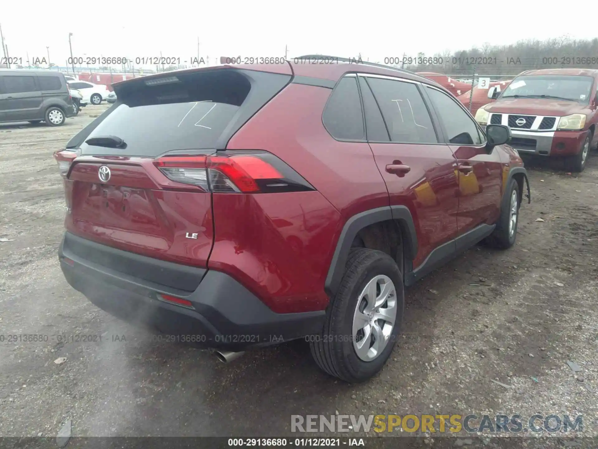 4 Photograph of a damaged car 2T3H1RFV2KW048301 TOYOTA RAV4 2019