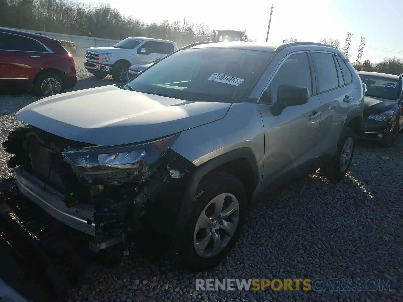 2 Photograph of a damaged car 2T3H1RFV2KW048945 TOYOTA RAV4 2019