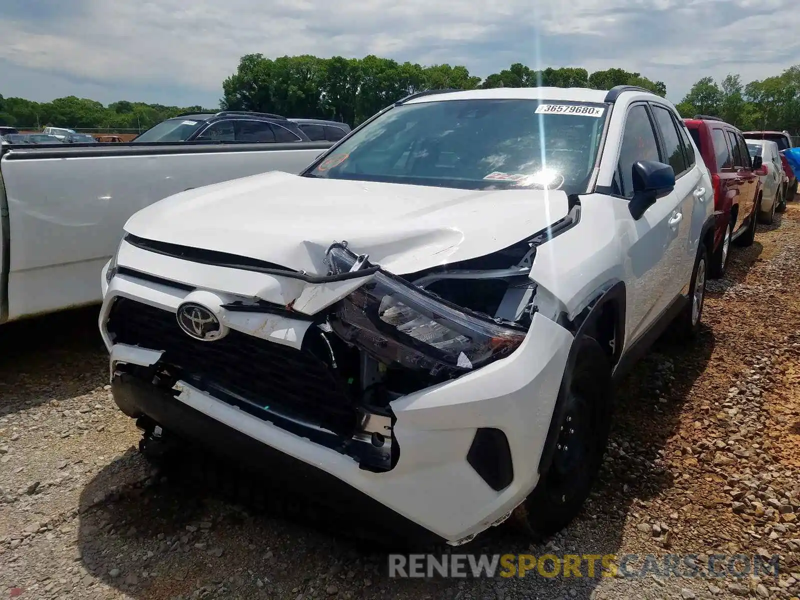 2 Photograph of a damaged car 2T3H1RFV2KW051439 TOYOTA RAV4 2019