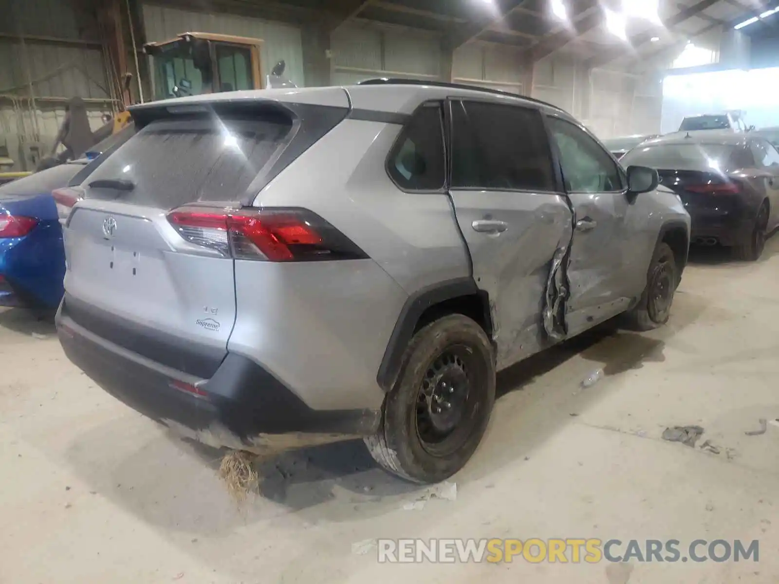 4 Фотография поврежденного автомобиля 2T3H1RFV2KW055510 TOYOTA RAV4 2019