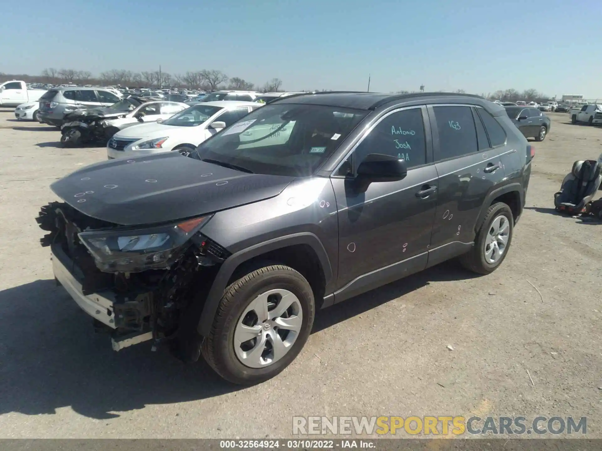 2 Фотография поврежденного автомобиля 2T3H1RFV3KC003224 TOYOTA RAV4 2019