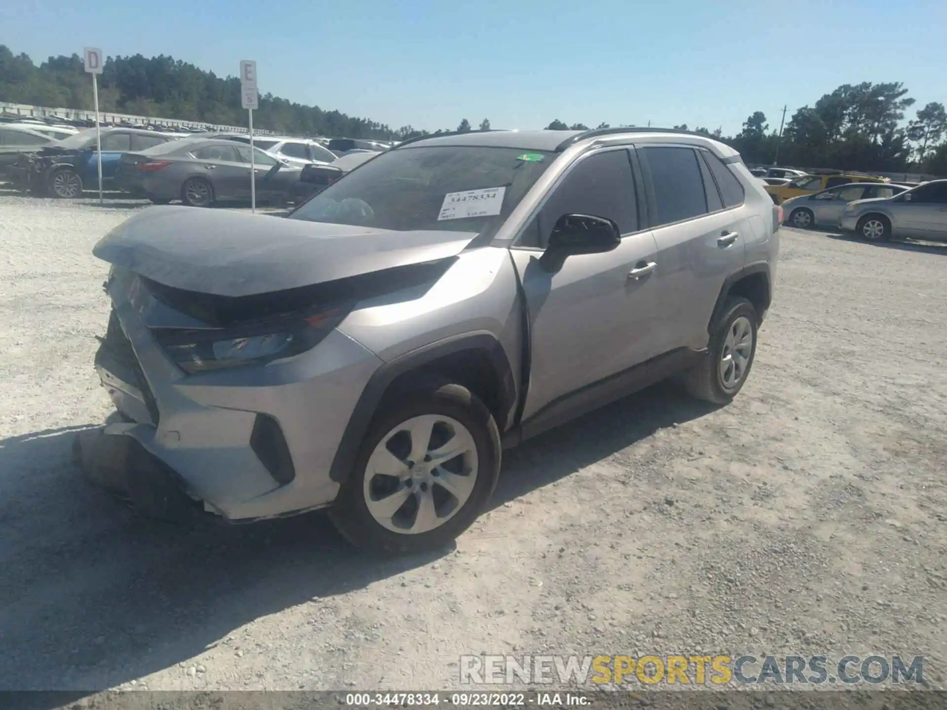 2 Photograph of a damaged car 2T3H1RFV3KC024302 TOYOTA RAV4 2019