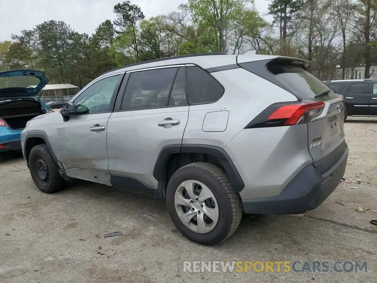 2 Photograph of a damaged car 2T3H1RFV3KC027345 TOYOTA RAV4 2019