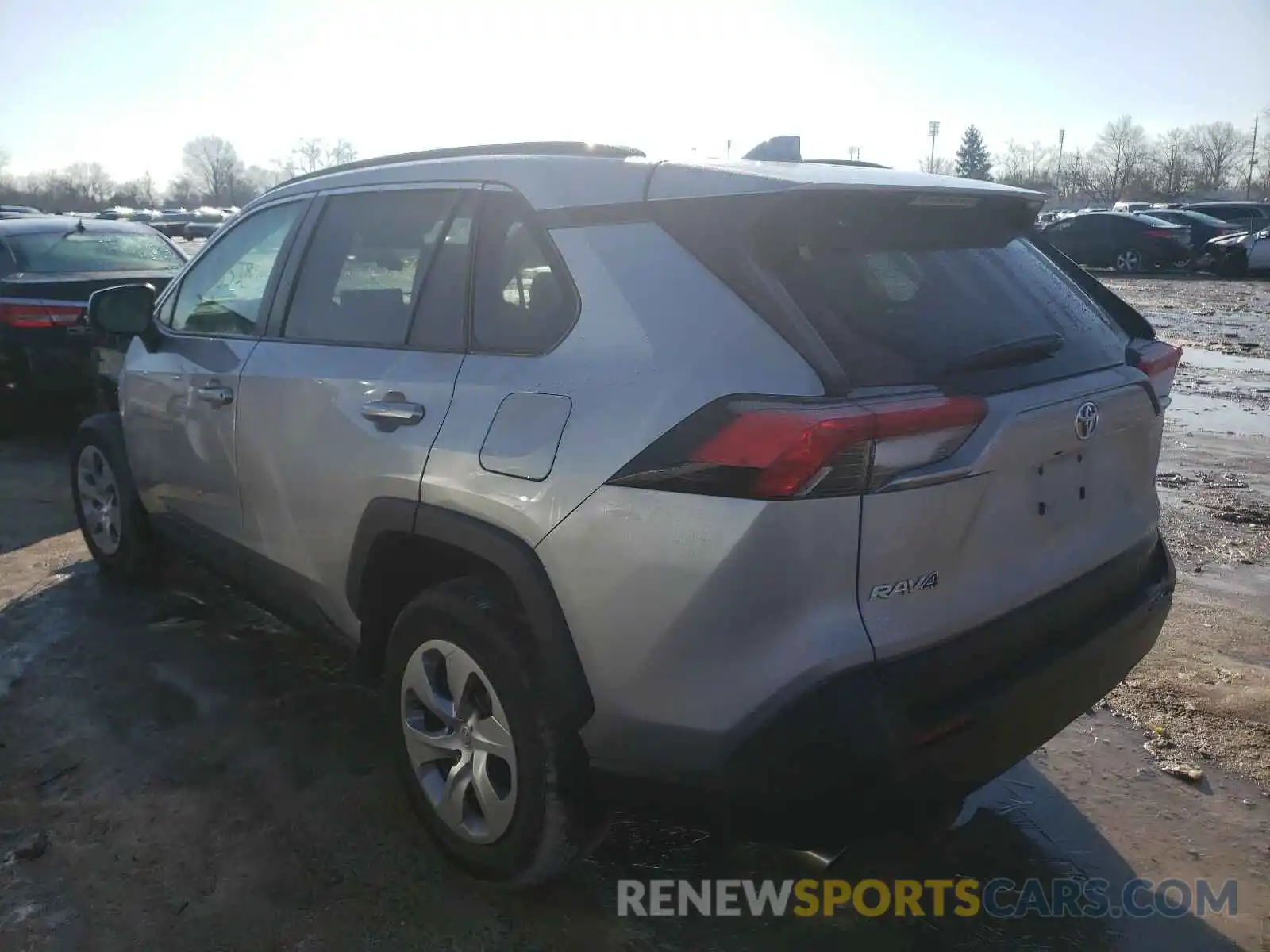 3 Photograph of a damaged car 2T3H1RFV3KW002167 TOYOTA RAV4 2019