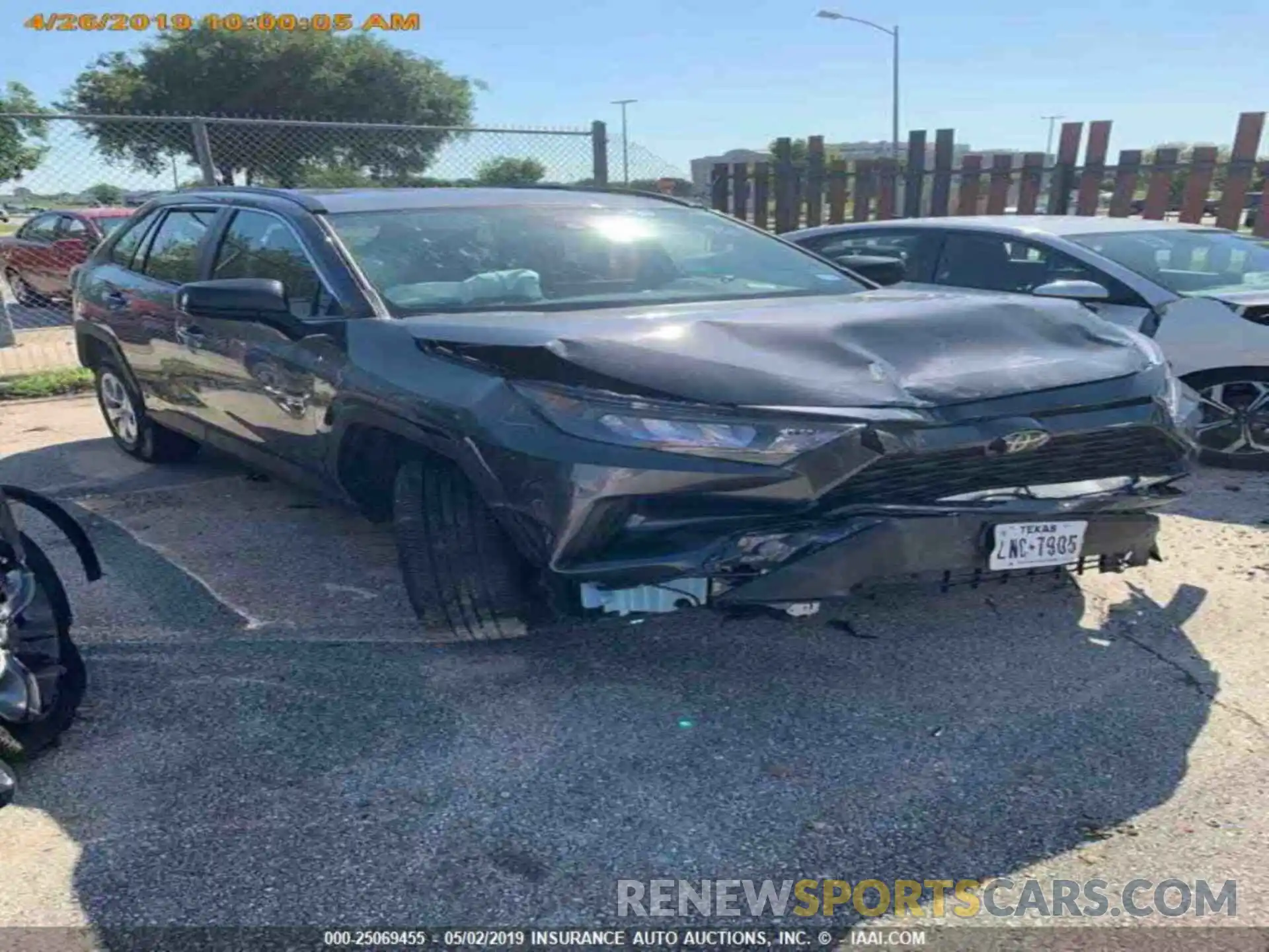 14 Photograph of a damaged car 2T3H1RFV3KW008356 TOYOTA RAV4 2019