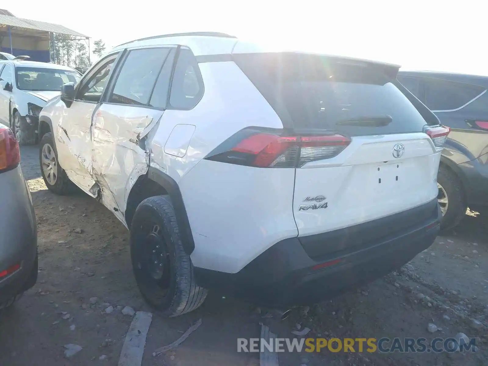 3 Photograph of a damaged car 2T3H1RFV3KW011449 TOYOTA RAV4 2019