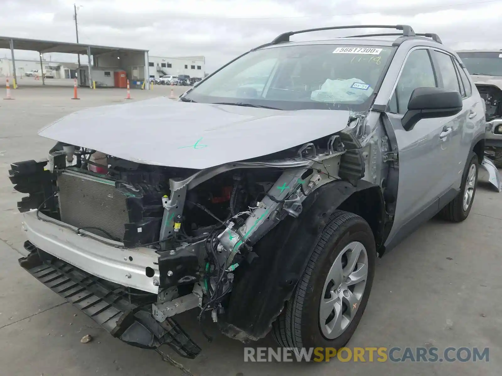 2 Photograph of a damaged car 2T3H1RFV3KW017252 TOYOTA RAV4 2019