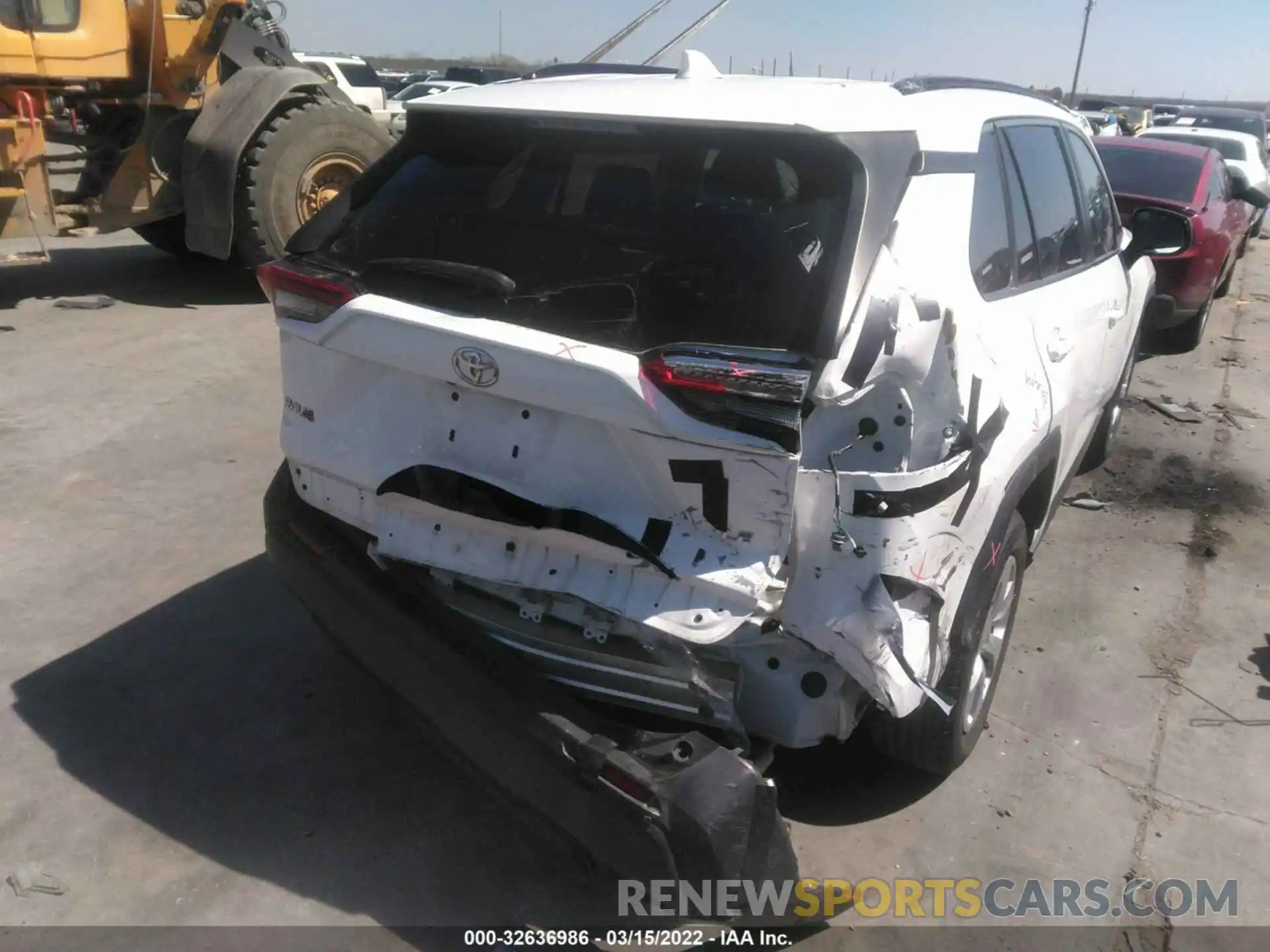 6 Photograph of a damaged car 2T3H1RFV3KW020829 TOYOTA RAV4 2019