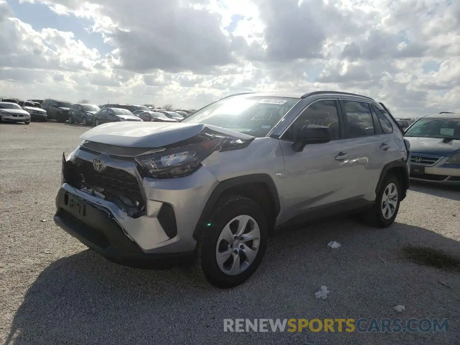 2 Фотография поврежденного автомобиля 2T3H1RFV3KW036982 TOYOTA RAV4 2019