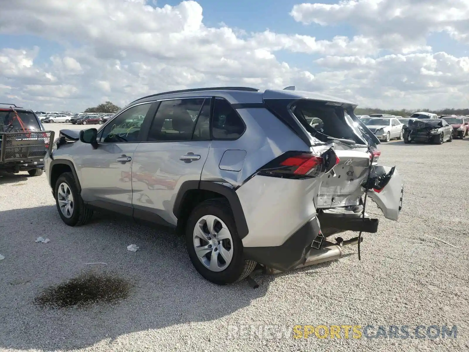 3 Photograph of a damaged car 2T3H1RFV3KW036982 TOYOTA RAV4 2019