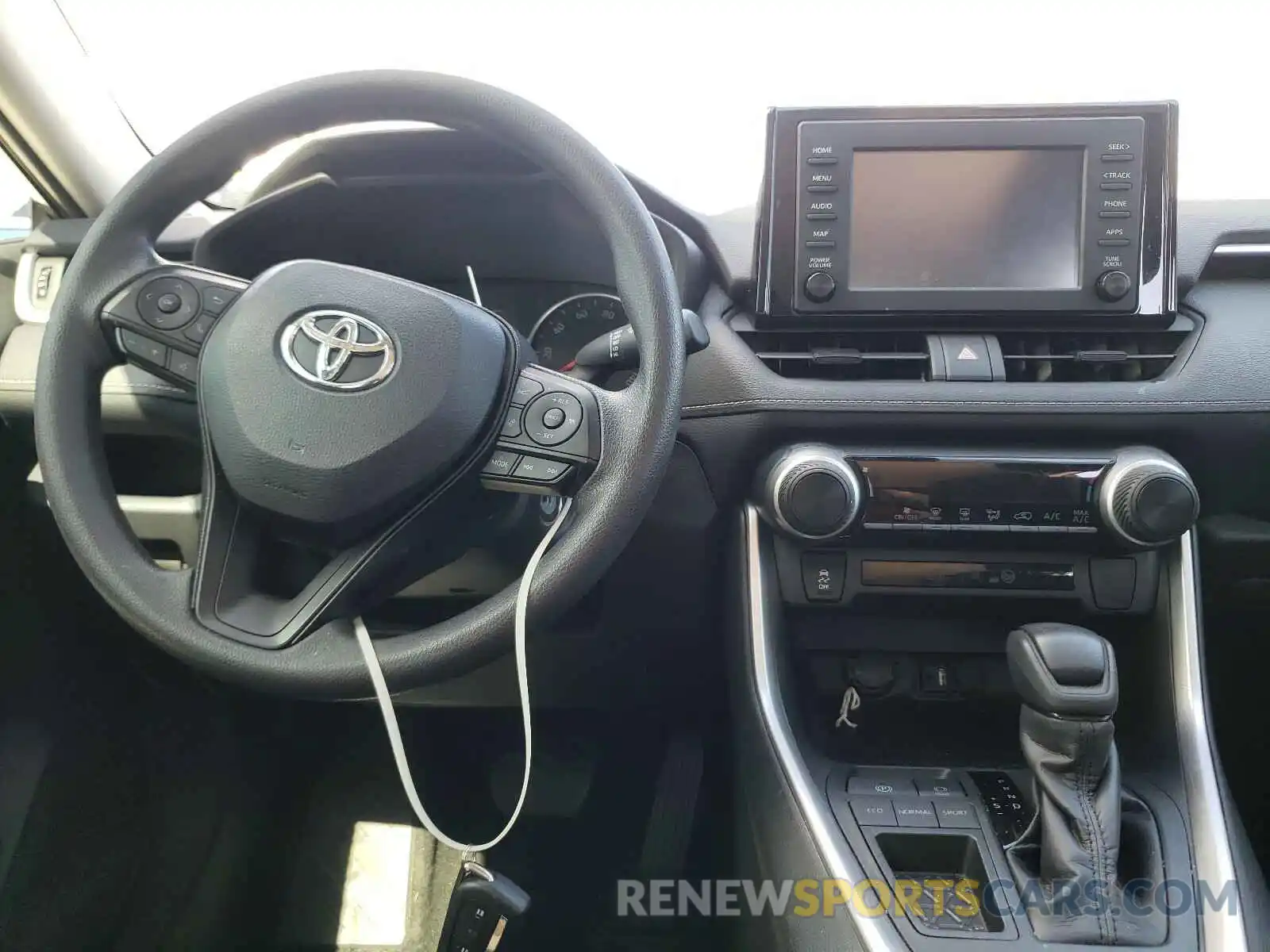 9 Фотография поврежденного автомобиля 2T3H1RFV3KW037484 TOYOTA RAV4 2019