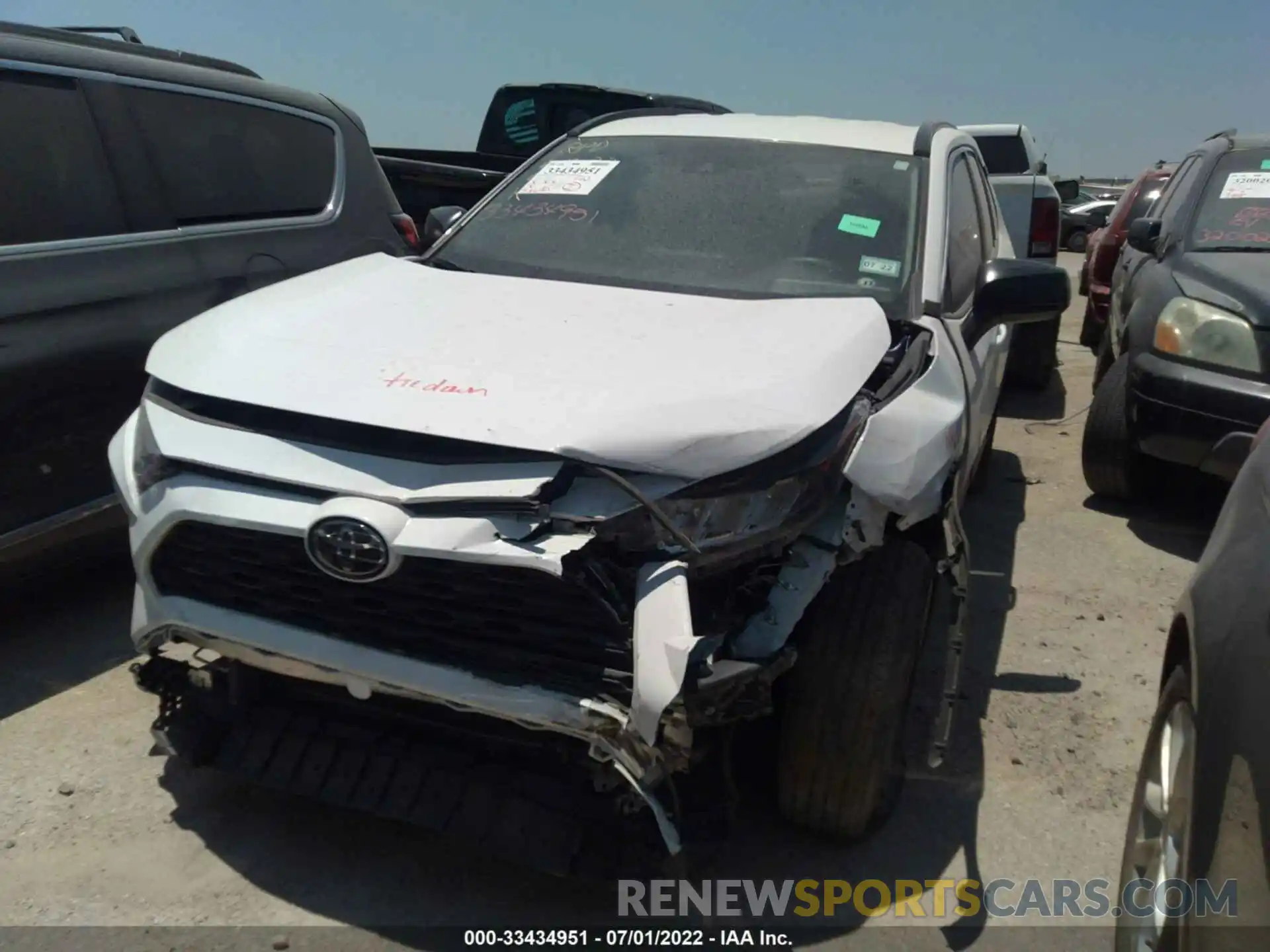 2 Photograph of a damaged car 2T3H1RFV3KW038988 TOYOTA RAV4 2019