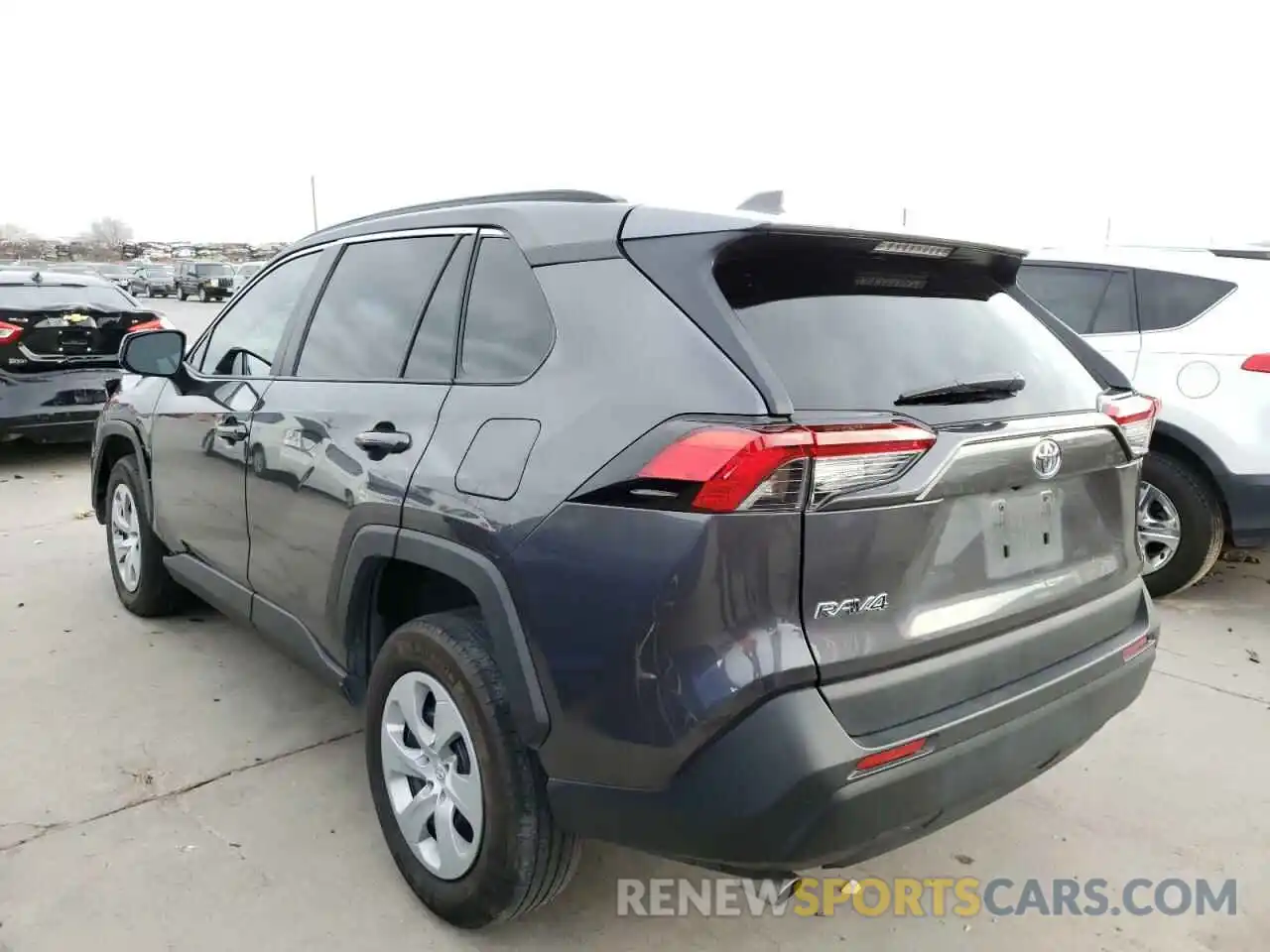 3 Photograph of a damaged car 2T3H1RFV3KW040837 TOYOTA RAV4 2019