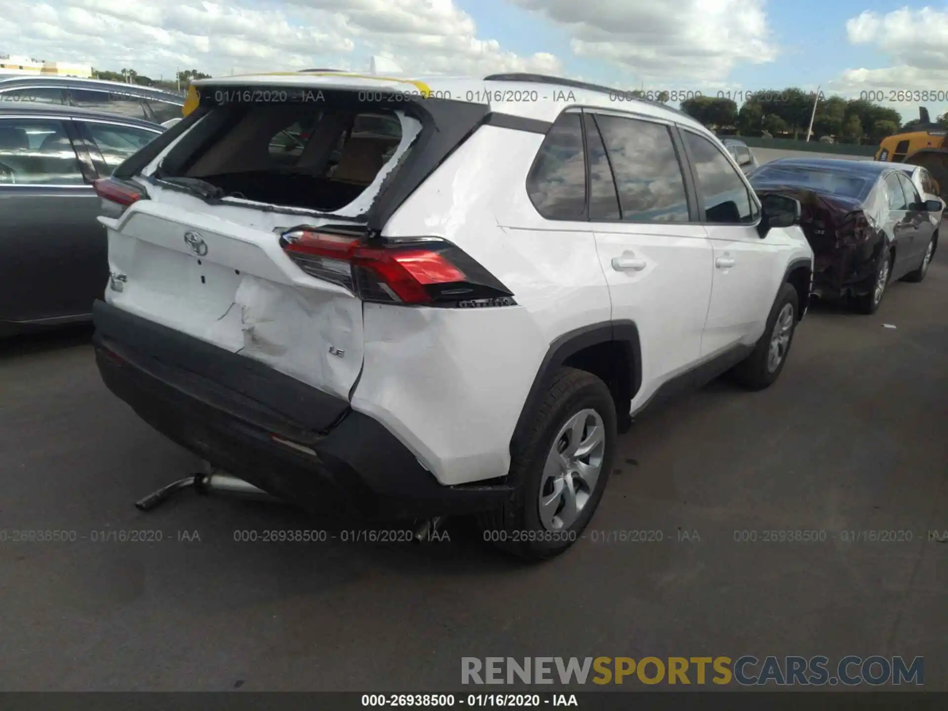 4 Фотография поврежденного автомобиля 2T3H1RFV3KW041762 TOYOTA RAV4 2019