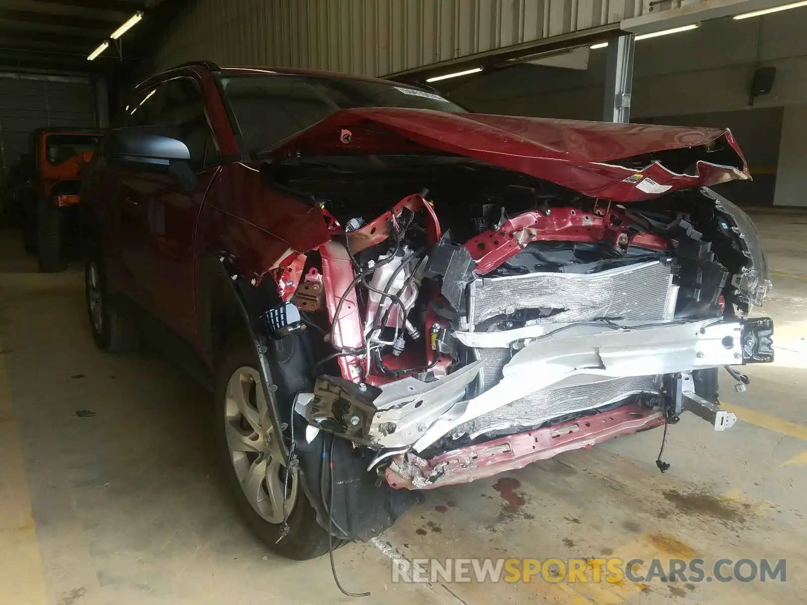 1 Photograph of a damaged car 2T3H1RFV3KW047304 TOYOTA RAV4 2019