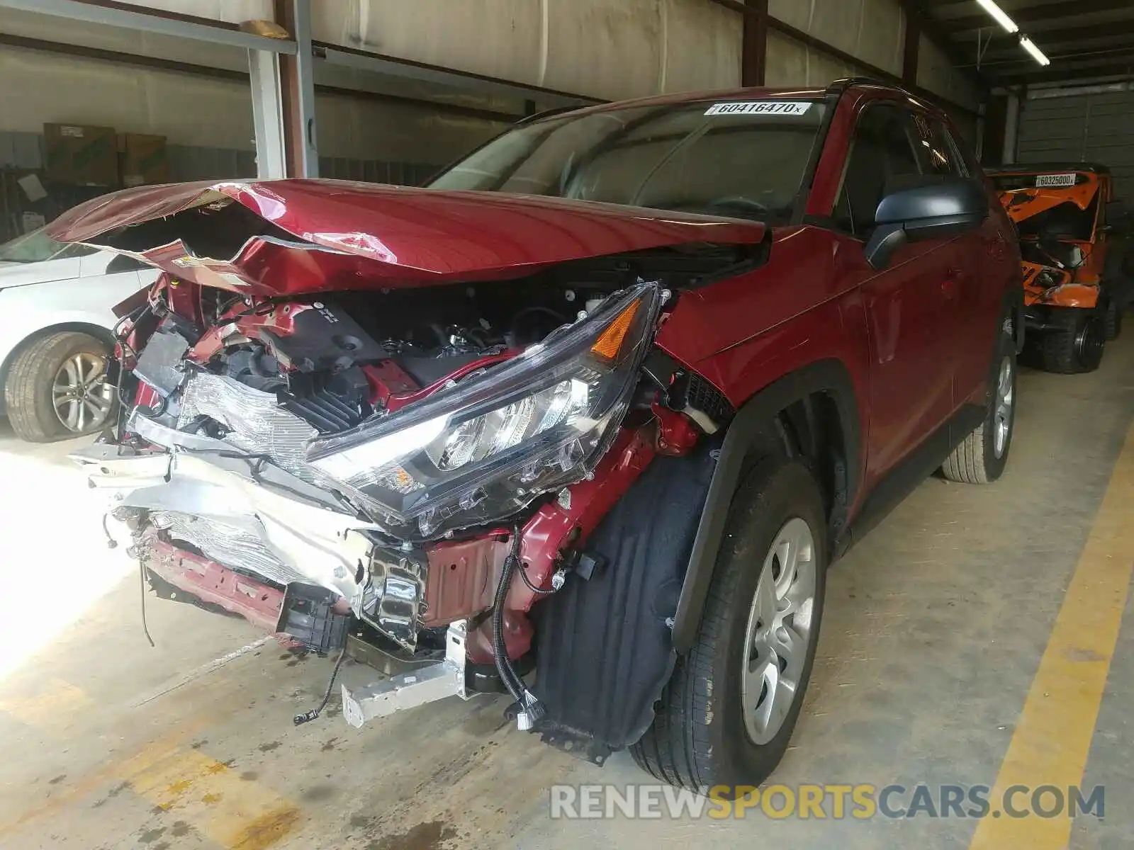 2 Photograph of a damaged car 2T3H1RFV3KW047304 TOYOTA RAV4 2019