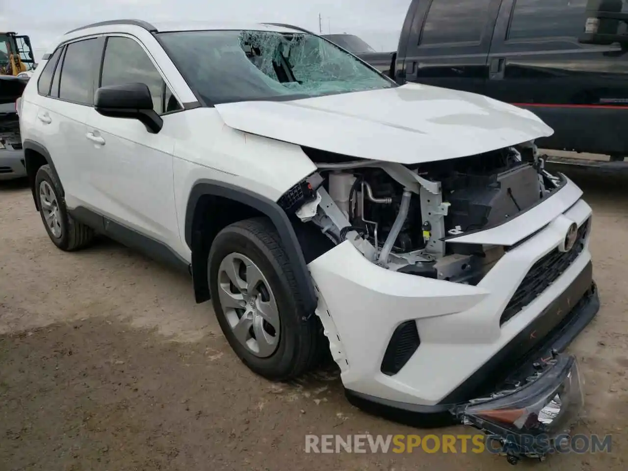 1 Photograph of a damaged car 2T3H1RFV3KW050607 TOYOTA RAV4 2019