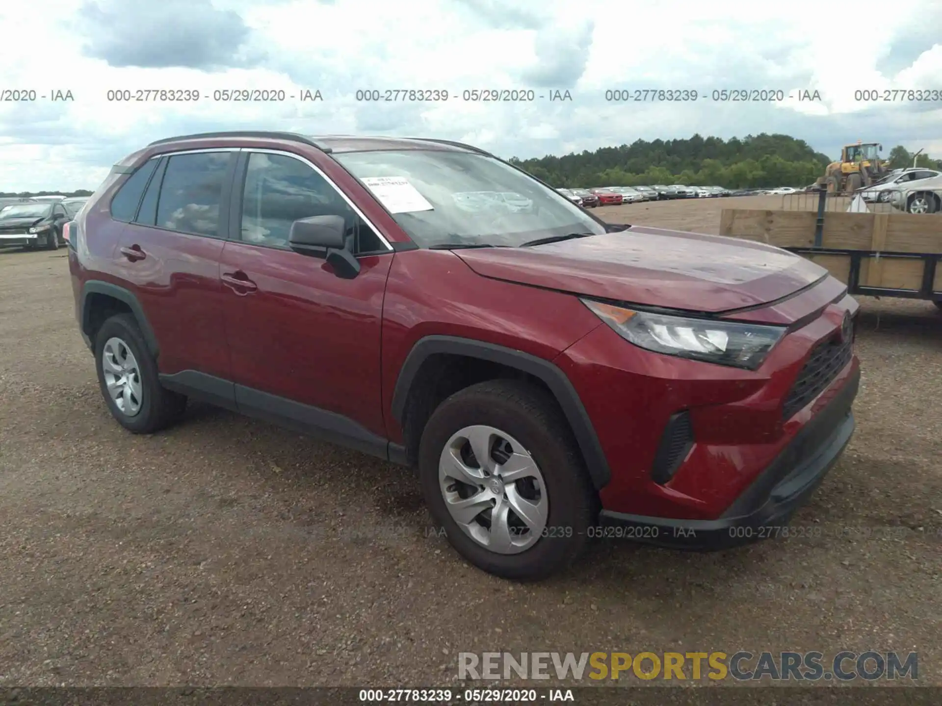 1 Photograph of a damaged car 2T3H1RFV3KW056536 TOYOTA RAV4 2019