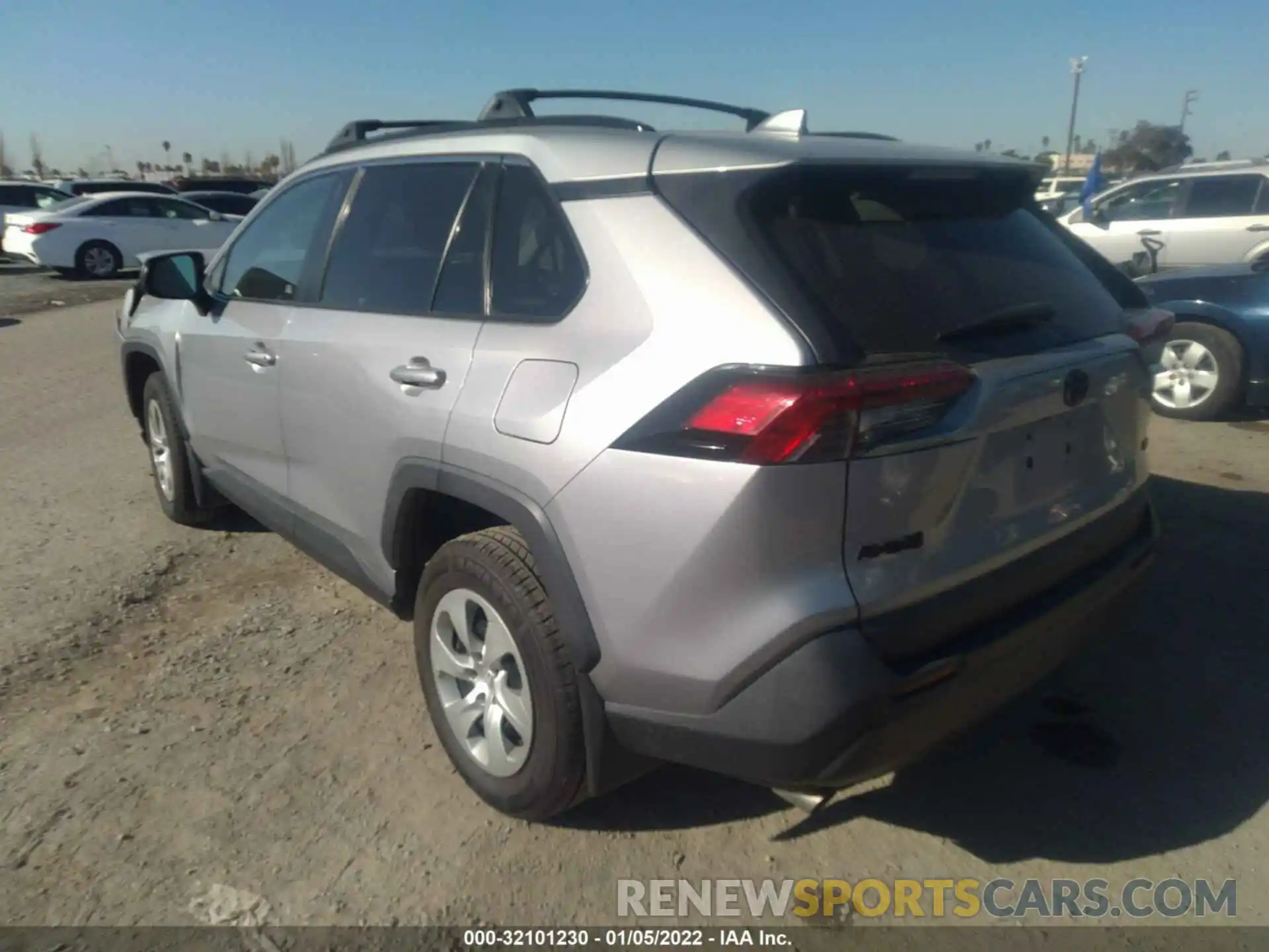 3 Photograph of a damaged car 2T3H1RFV4KC006939 TOYOTA RAV4 2019