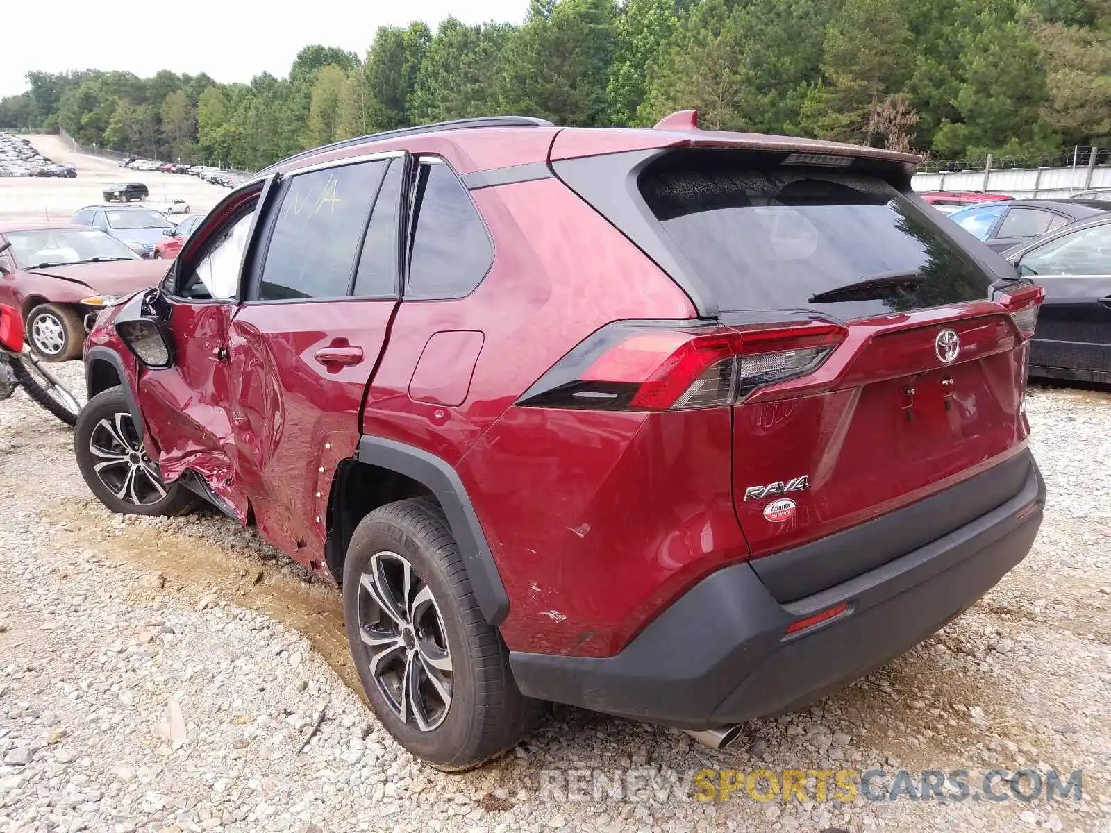 3 Photograph of a damaged car 2T3H1RFV4KC007198 TOYOTA RAV4 2019